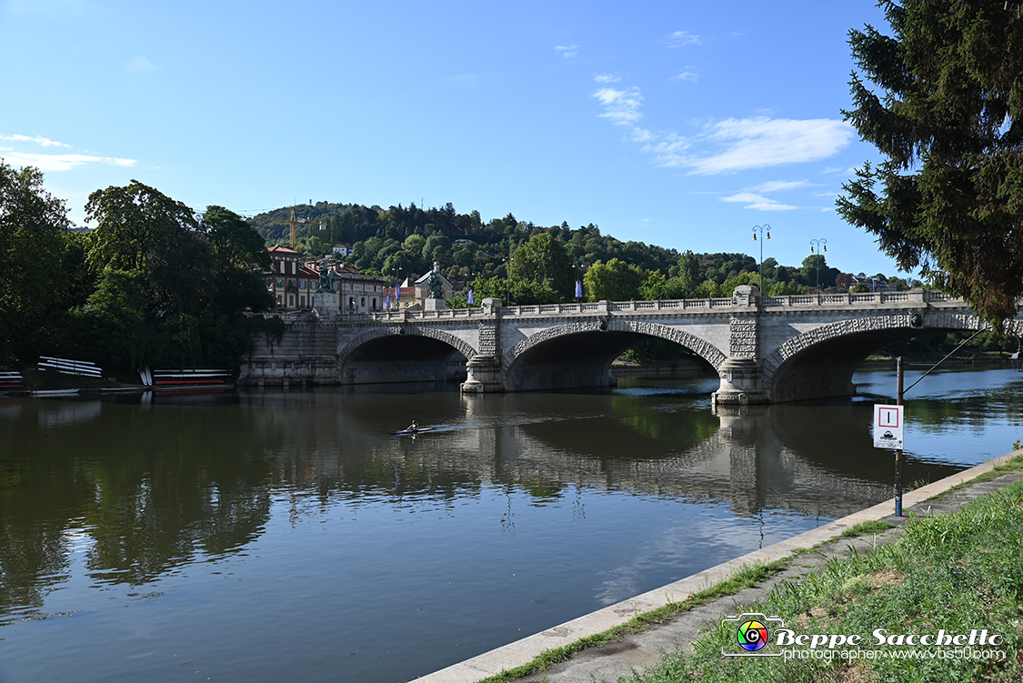 VBS_3608 - Angoli del Valentino lungo il Po.jpg
